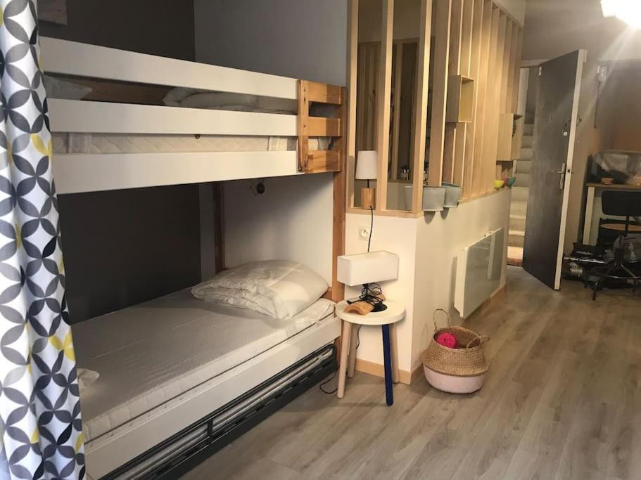 Apartment Cocoon / Centre Milly-la-Foret